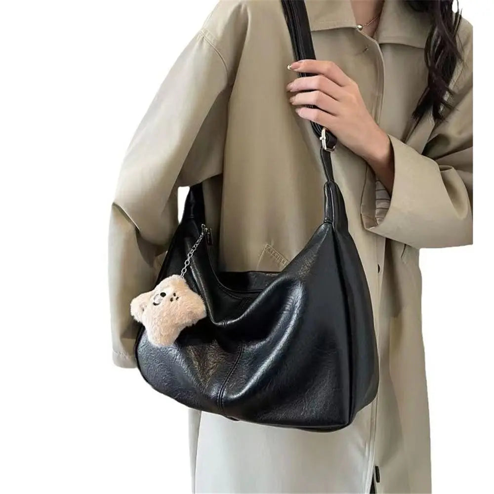 Maison Lalla | Bolso de hombro con colgante de cereza