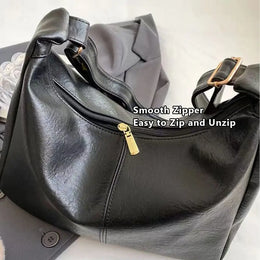 Maison Lalla | Bolso de hombro con colgante de cereza