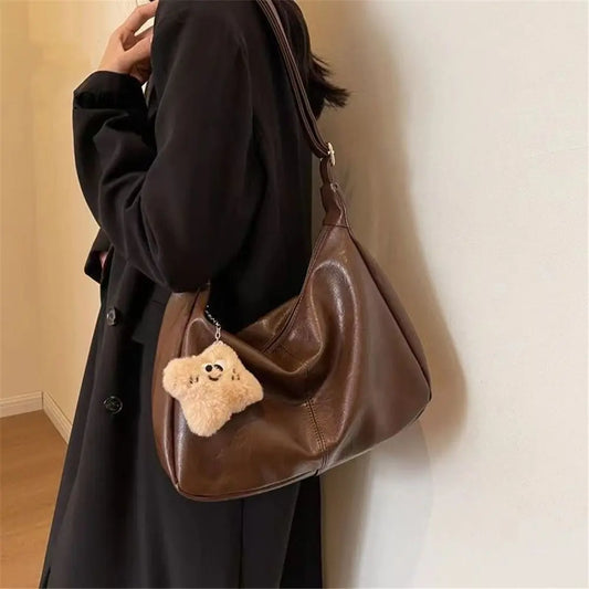 Maison Lalla | Bolso de hombro con colgante de cereza